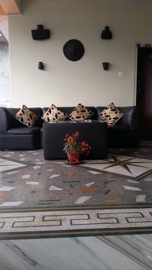 Hotel Bhadrakali Pokhara Inn エクステリア 写真