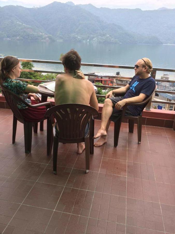 Hotel Bhadrakali Pokhara Inn エクステリア 写真