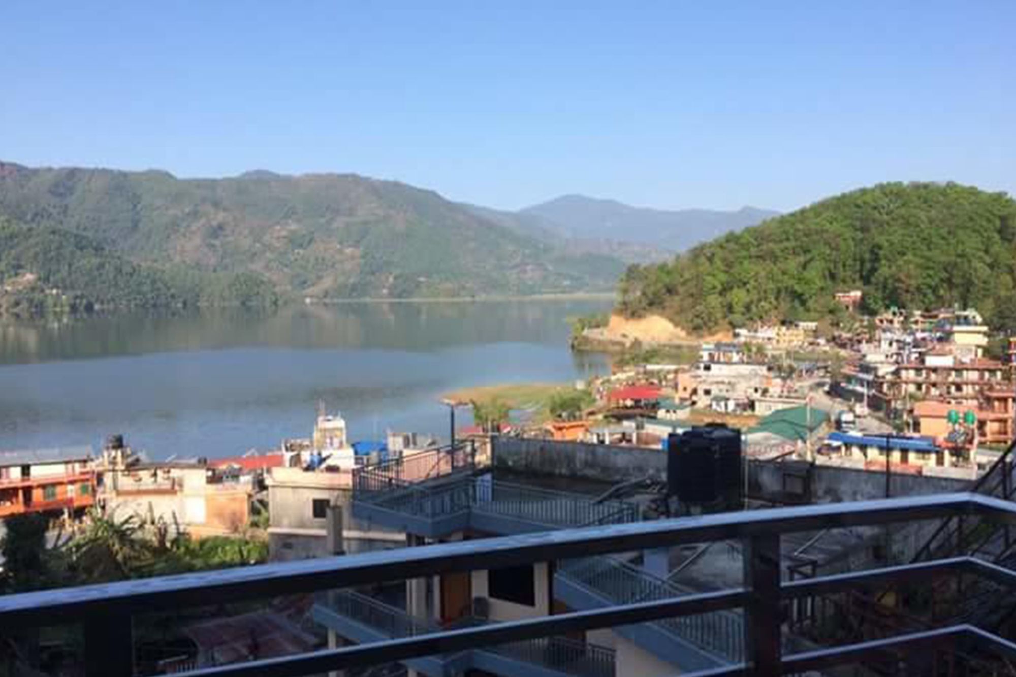 Hotel Bhadrakali Pokhara Inn エクステリア 写真